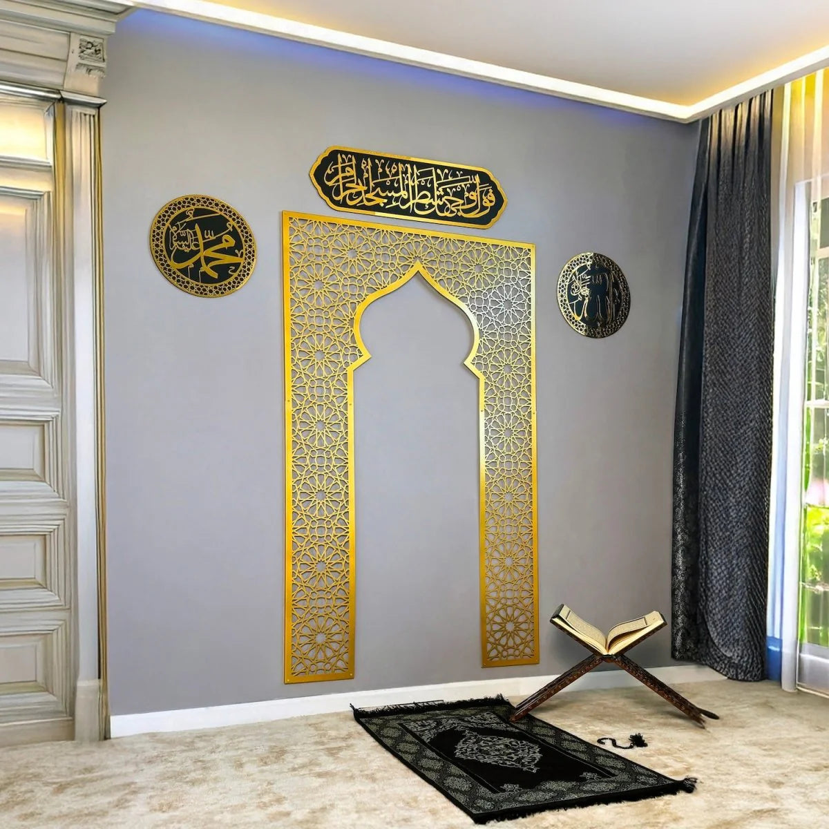 Elegant Namaz Decor Piece 4 by 6 foot